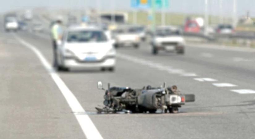 Motoros baleset miatt zárták le az M3-as autópályát