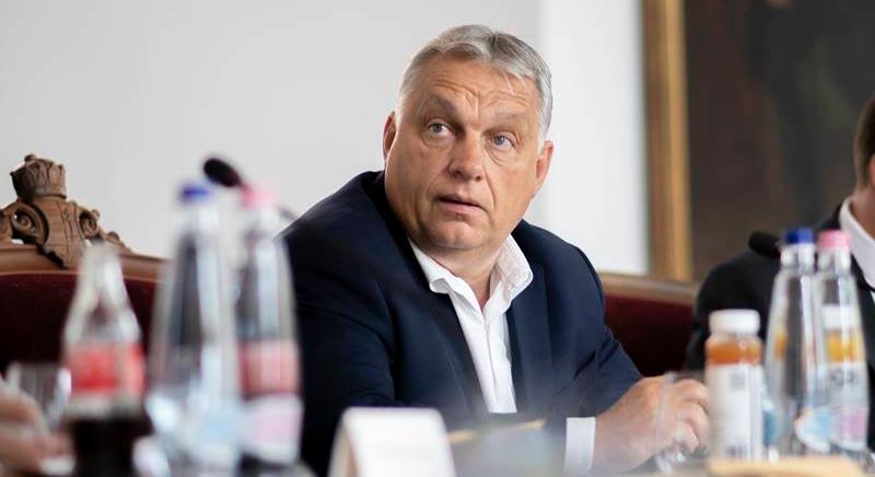 Orbán vezetésével megalakult a Védelmi Tanács, a „különös hatáskörű politikai döntéshozó fórum”