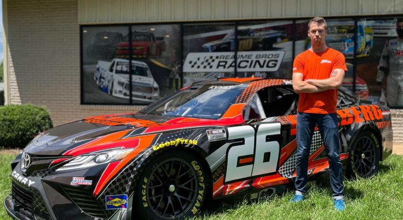 BREAKING: Danyiil Kvjat hétvégén debütál a NASCAR Cupban!