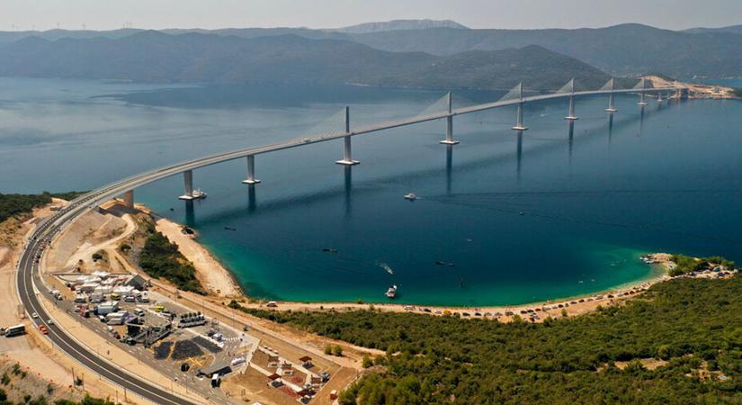 Kikerüli Bosznia-Hercegovinát az új horvát híd