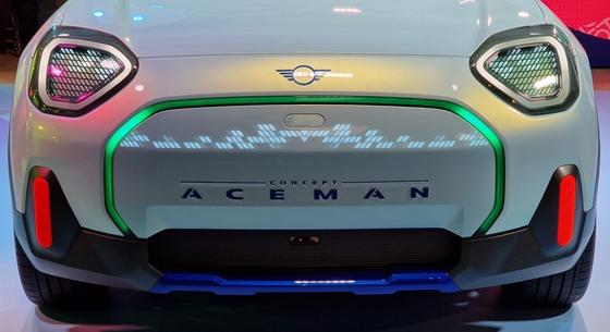 A jövő Minije: megnéztük az Androidot futtató futurisztikus Mini Aceman villanyautót