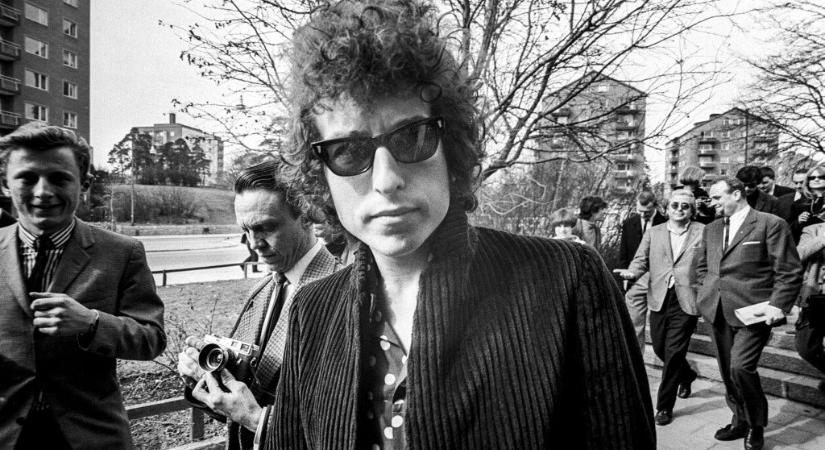 A Bob Dylant szexuális zaklatással vádoló nő ejtette a pert