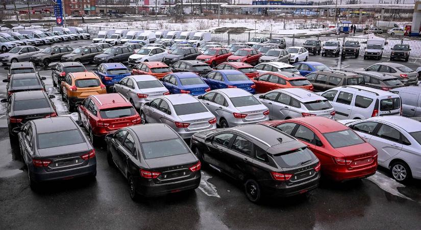 A háború egyszerűen beszántotta az orosz autópiacot