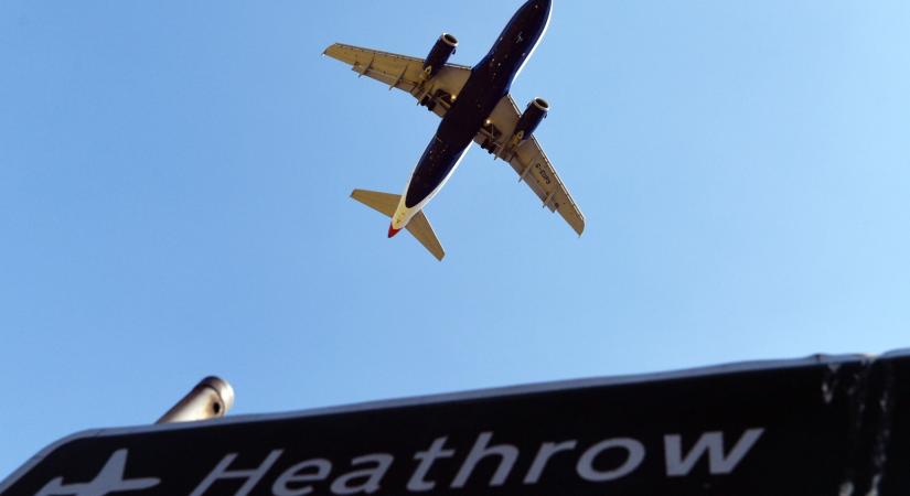Leleményes trükköt talált ki egy TikTok-felhasználó, hogy elkerülje a sorban állást a Heathrown