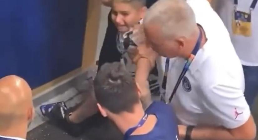 Videó: a kisfiút már elvitték volna a biztonságiak, de Messi közbelépett