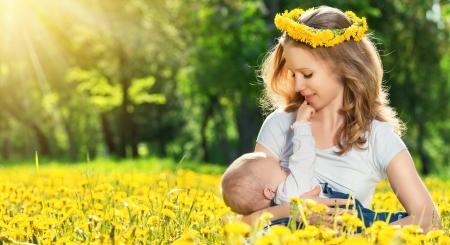 A magyarok szerint az anyatej a legjobb a csecsemő táplálására