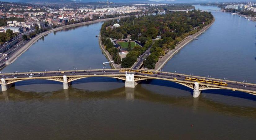 Elmerült a Dunában egy férfi a Margit hídnál