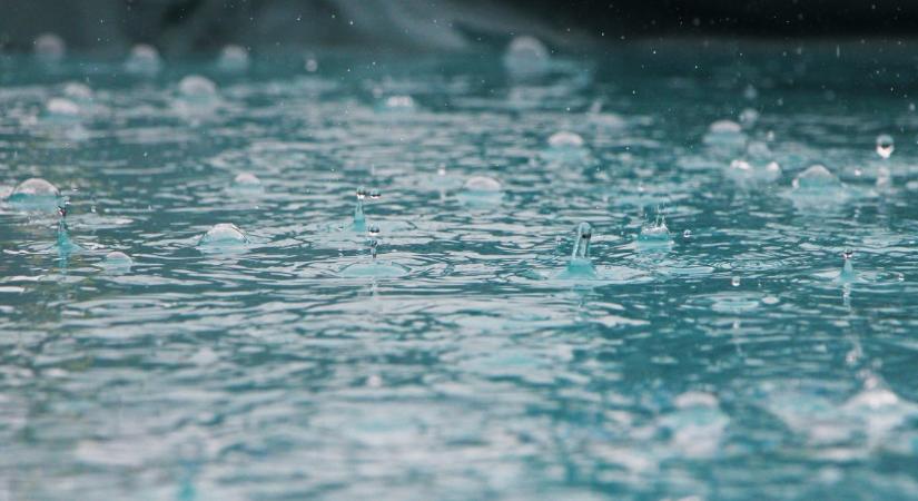 A szén-fluor vegyületek koncentrációja veszélyesen magas az esővízben