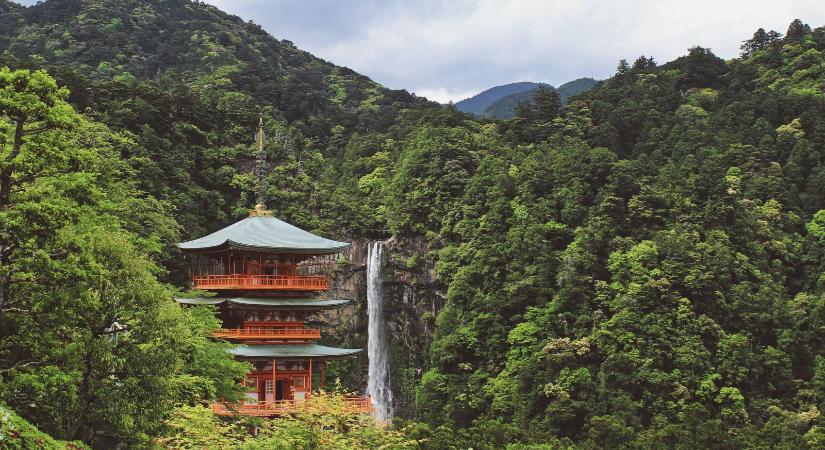 Japán már rég újranyitott, de miért nincsenek turisták?