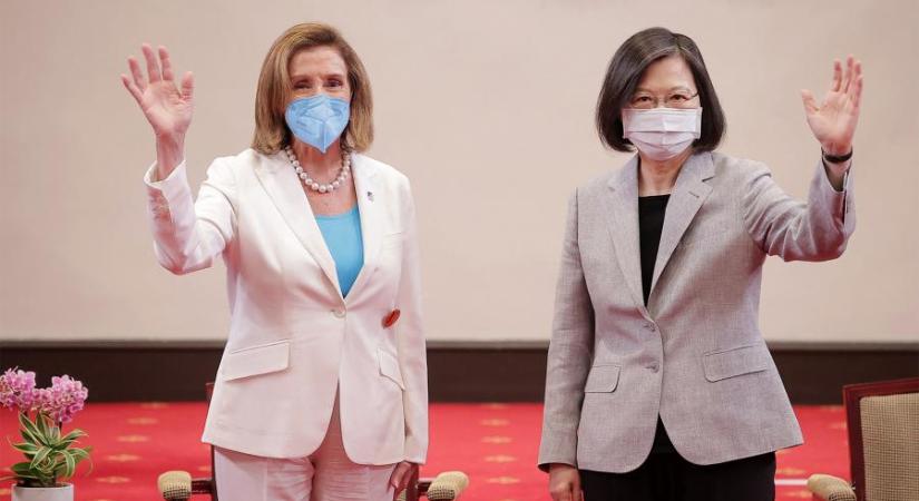 Nancy Pelosi: az Egyesült Államok nem hagyja magára Tajvant