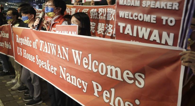 Kínai diplomata: az USA-nak fizetnie kell Pelosi tajvani látogatásáért, Kína lépni fog