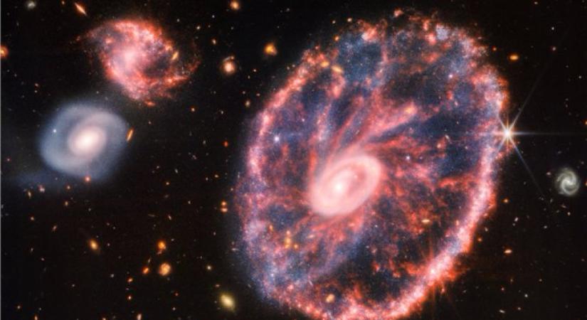 Újabb galaxist kapott lencsevégre a James Webb űrteleszkóp
