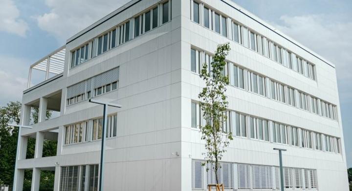 A PTE KK Fogászati és Szájsebészeti Klinika augusztus 8-tól az új épületben folytatja a járóbeteg ellátást