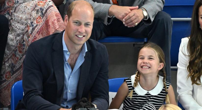 Vilmos herceg helikopterrel vitte el lányát a Nemzetközösségi Játékok úszóversenyére