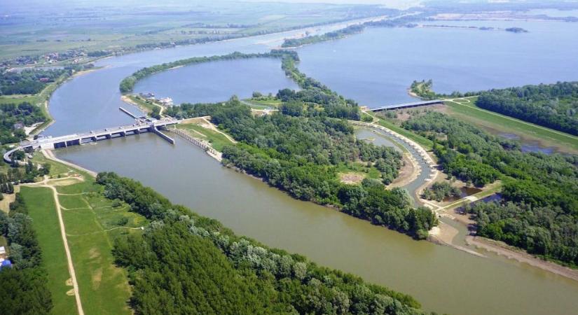 Tovább csökken a Tisza-tavi vízszint