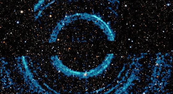 A NASA megmutatta a láthatatlant: „fénygyűrűk” vesznek körbe egy különleges fekete lyukat