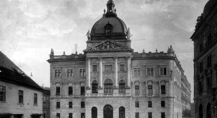 Eltűnt épületek nyomában (51.) – a Dísz-téri Honvéd Főparancsnokság épülete