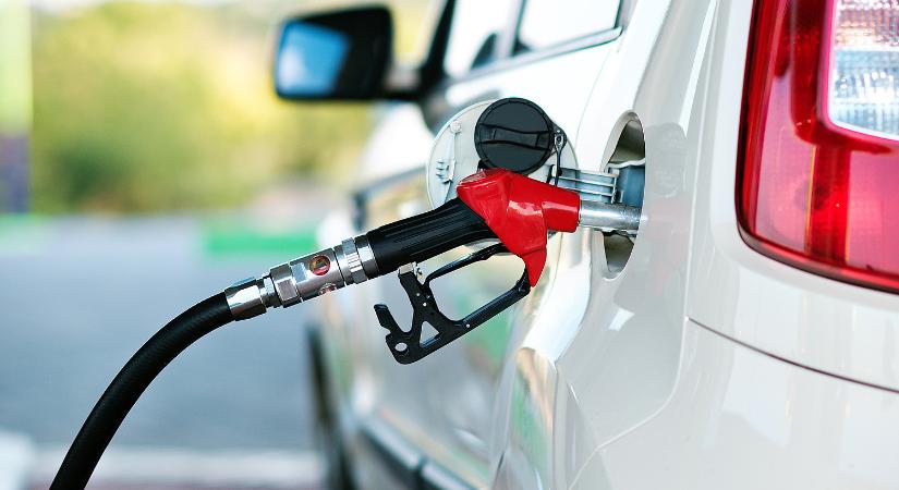 Reagált a Független Benzinkutak Szövetsége a Mol napi korlátozására
