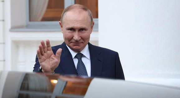 Putyin hadigazdaságra áll át – a legmélyebb recesszió jön a szovjet bukás óta