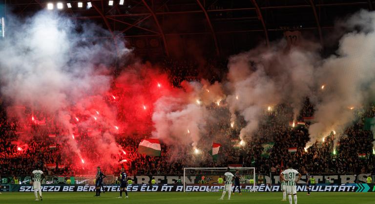 Pénzbüntetést és szektorbezárást kapott a Ferencváros az UEFA-tól
