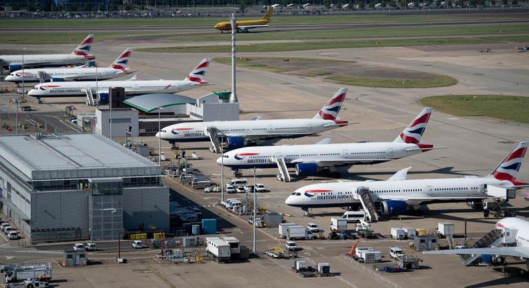 Hatalmas robbanás hallatszott a Heathrow repülőtér közelében