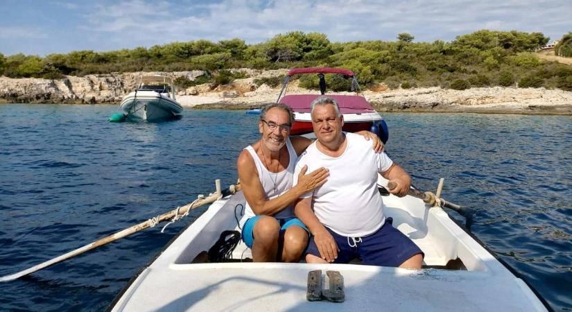 Lerobbant a csónak, ki kellett menteni Orbán Viktort a tengerből