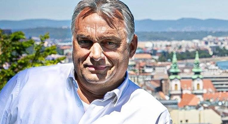 Lerobbant Orbán Viktor motorcsónakja Horvátországban