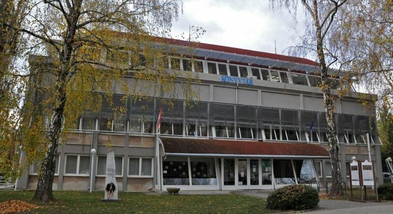 Teljes körű felújítást kaphat a kaposvári könyvtár