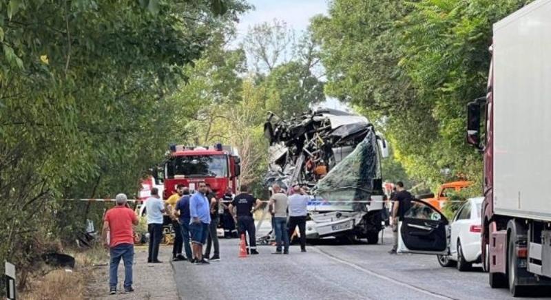 Hazaszállították a három román halálos áldozatot követelő bulgáriai buszbaleset túlélőit