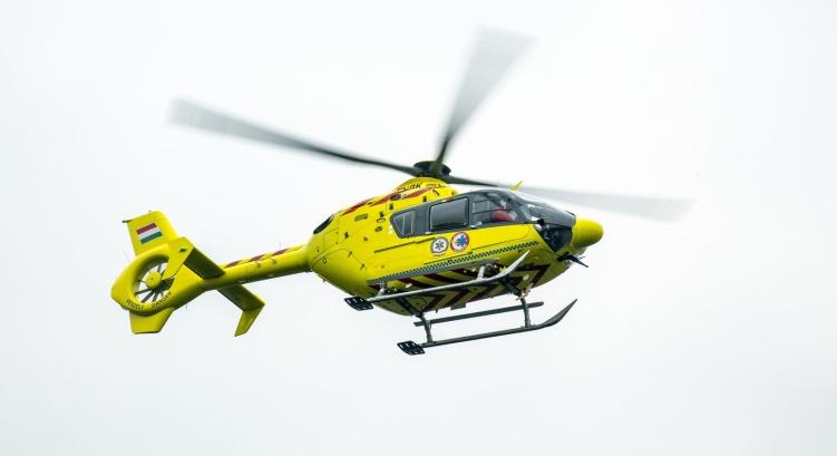 Helikopterrel kellett kimenteni egy magyar turistát a romániai Paring hegységből