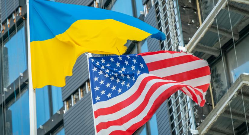 Dől a pénz Ukrajnába: az Egyesült Államok további 4,5 milliárd dolláros pénzügyi támogatást jelentett be