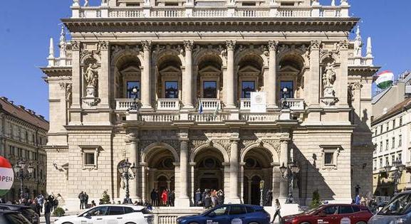 Brutális megszorítás az Operánál: hatszázmilliót von el tőlük a kormány