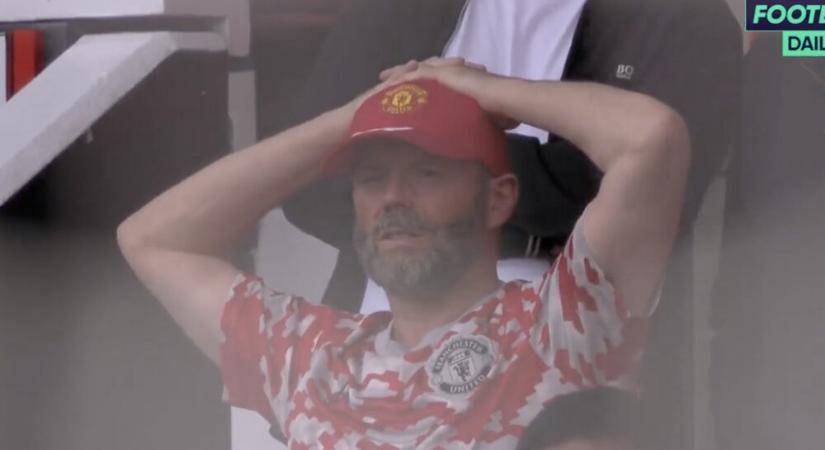 Elégedetlen Manchester United-szurkolókat mutogat a Football Daily – VIDEÓ