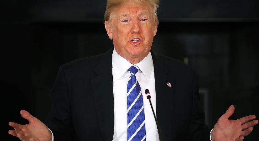 Házkutatást tartottak Trumpnál, a volt elnök túlkapásról beszél