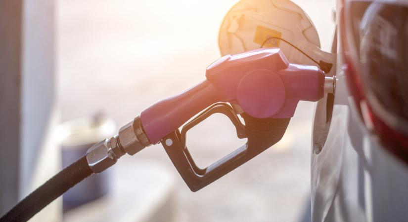 Beütött az üzemanyaghiány: már közel száz benzinkúton nem lehet tankolni