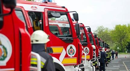 Szakszervezet: az egyik tűzoltóság nem vállalta az oltást, mert nem fizették ki a tankolást