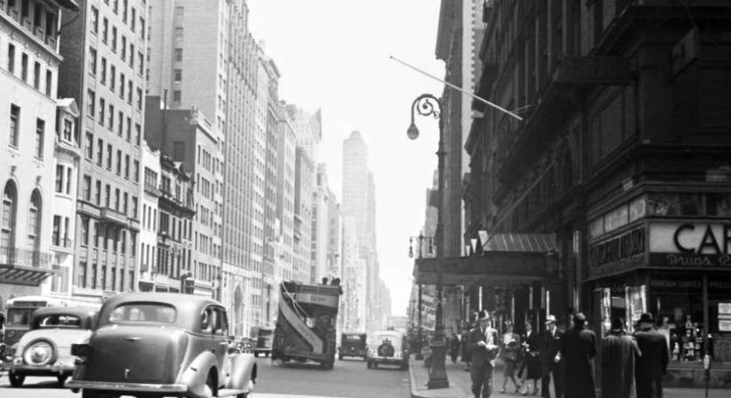 Milyen volt a Wall Street száz éve? Hangulatos képeken a századfordulós életérzés New Yorkban