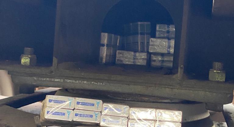 Csempészcigarettát találtak egy búzát szállító vonatban Kárpátalján