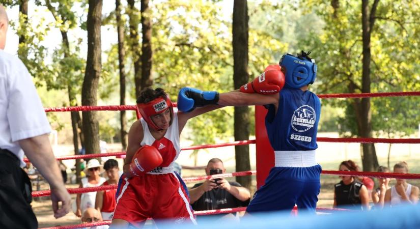 Közel 80 bokszoló küzdött a Szikin - Galéria