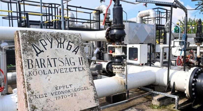Leállították a Barátság kőolajvezeték Magyarországot kiszolgáló ágát a Bloomberg szerint