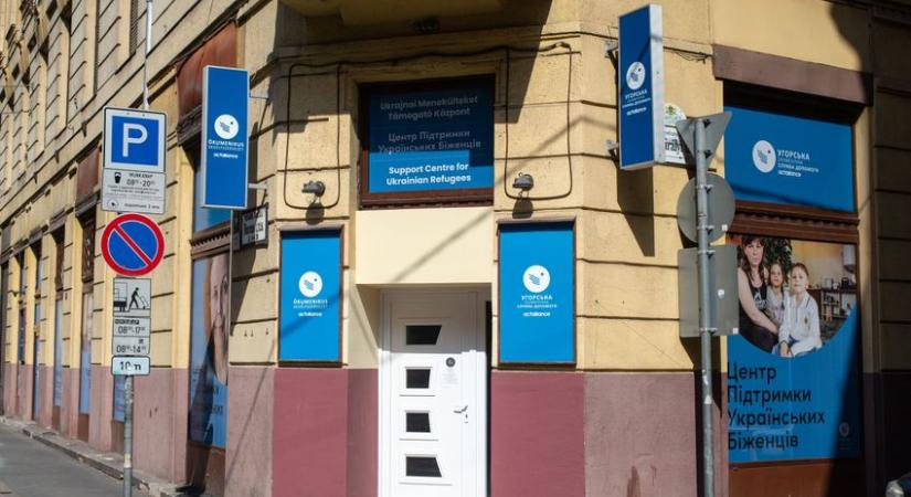 Ukrán menekülteket támogató központ nyílt Budapesten