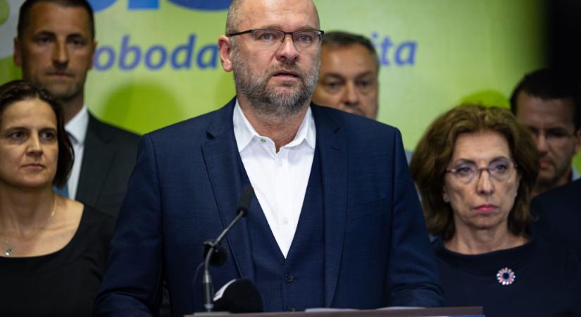 Sulík tagadja, ellenzéki képviselőket hív fel Igor Matovič menesztése érdekében
