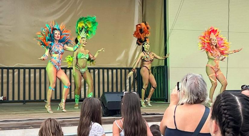 A riói karneválok hangulatát is megidézték Oroszlányban