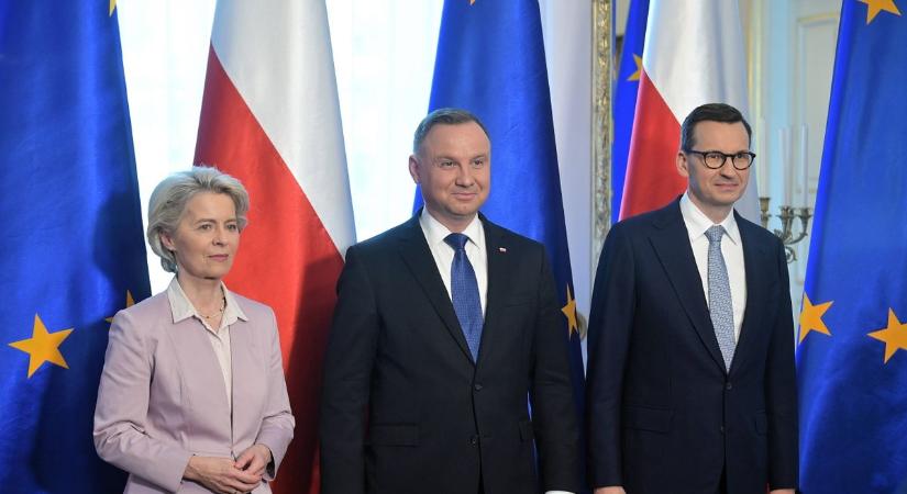 Lengyelországban nő az elégedetlenség az uniós helyreállítási pénzek elmaradása miatt