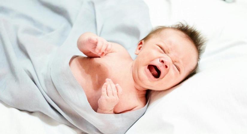 Aki rendszeresen foglalkozik kisgyermekekkel, egész jól meg tudja fejteni, miért sír egy csecsemő
