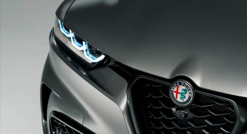 Az Alfa Romeo formai szempontból is ragaszkodik a klasszikus értékekhez