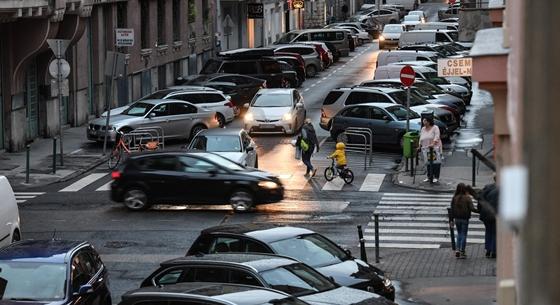 Ezek az utakon, utcákon lesz fizetős a parkolás hamarosan Budapesten