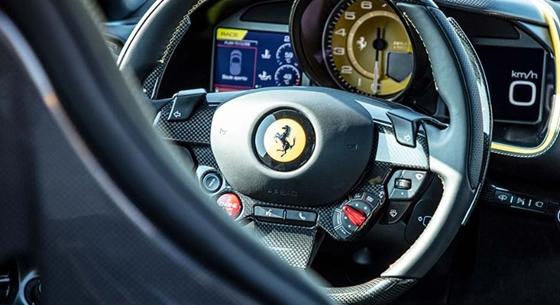 Több mint 23 ezer Ferrarit hívnak vissza lehetséges fékhiba miatt