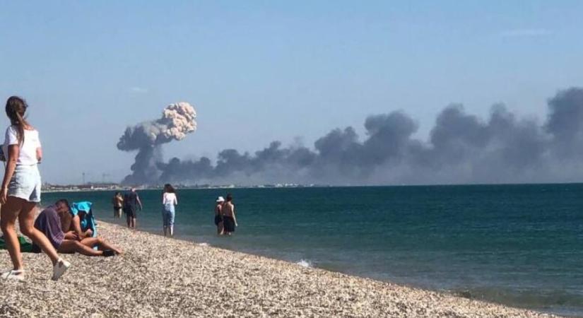 Az ukrán erők vállalták a felelősséget a krími légibázison történt robbanásokért