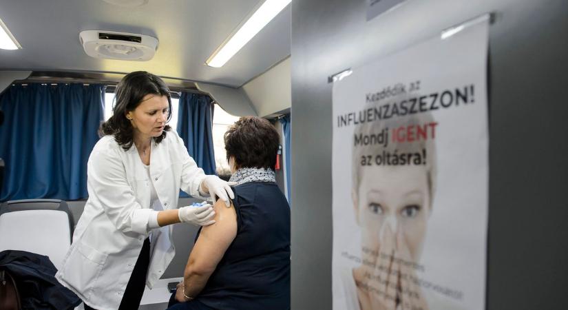 Egészségpart: mobil egészségügyi szűrővizsgálaton vehetnek részt a Balaton parti települések lakói